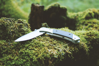 Il giusto coltello da bushcraft nei boschi Greentomeet