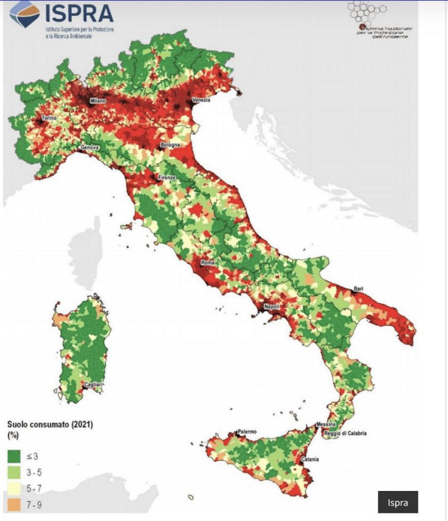 Un Paese di case vuote (in cui però si continua a consumare suolo) 3 Un Paese di case vuote (in cui però si continua a consumare suolo) Greentomeet